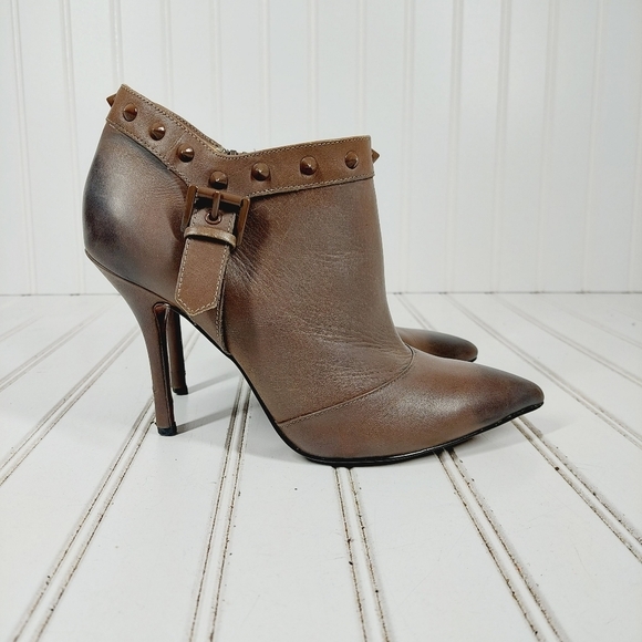 Enzo Angiolini Eapresly Brown Leather Stiletto Heels Studs Ankle Bootie E398 - Picture 6 of 15